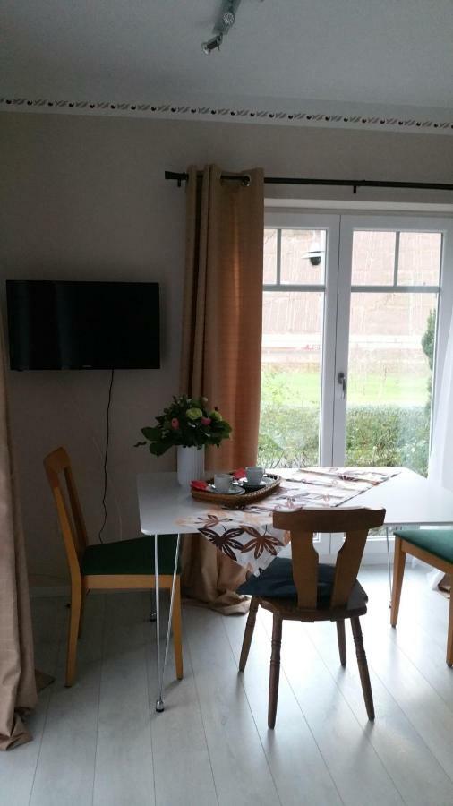 Cafe Klering Apartment Briedern Екстериор снимка